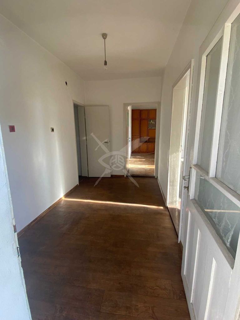 Продава се Къща в Каблешково - 140 кв.м за 822 €/кв.м - Снимка #9