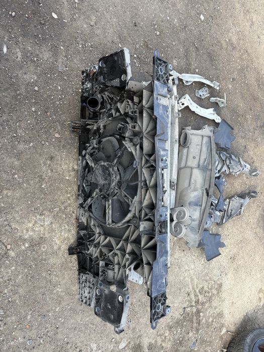 Trager radiatoare racire antigel clima intercooler Renault Megane 3