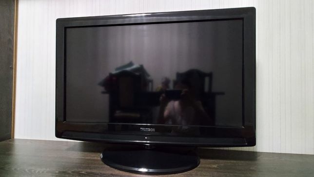Телевизор черный