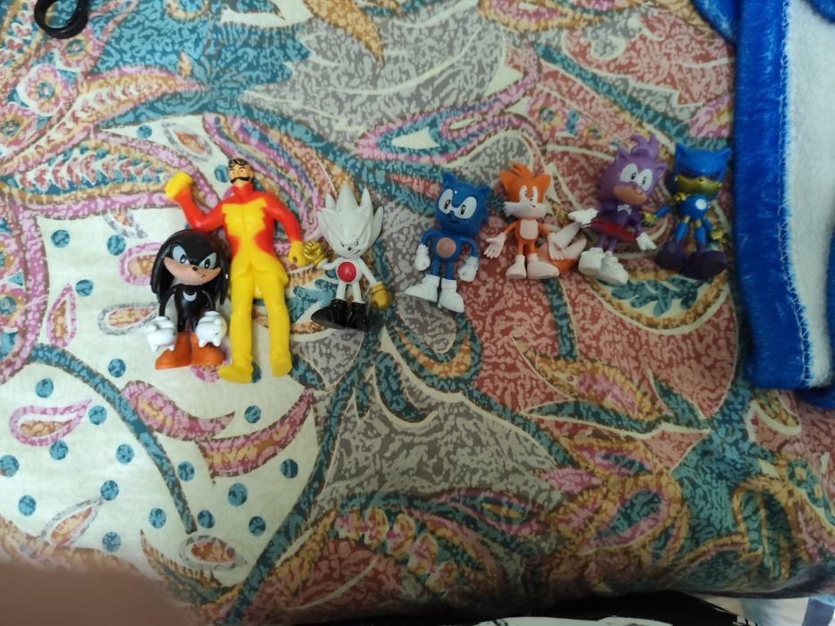 Lot Figurine Sonic