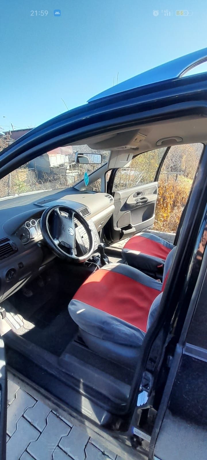 Vând Volkswagen Sharan urgent!!