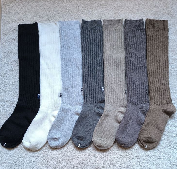 Дамски дълги чорапи