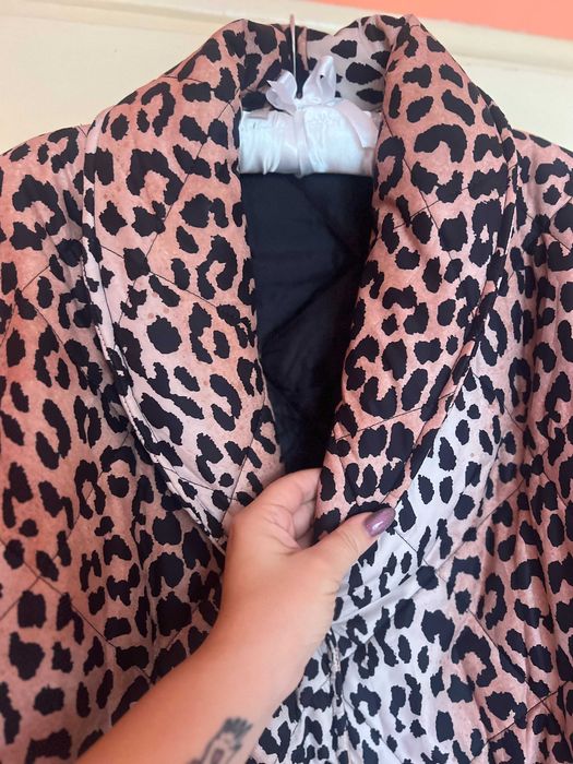 Леопардова пухенка/Леопардово яке