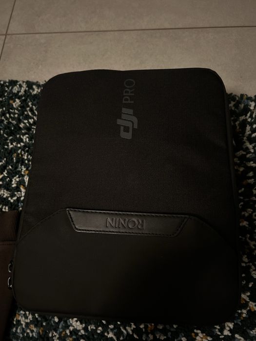 DJI RSC 2 PRO Combo, stabilizator, cu toate accesoriile