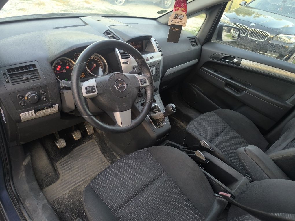 Opel Zafira B 1.9 150к.с. НА ЧАСТИ