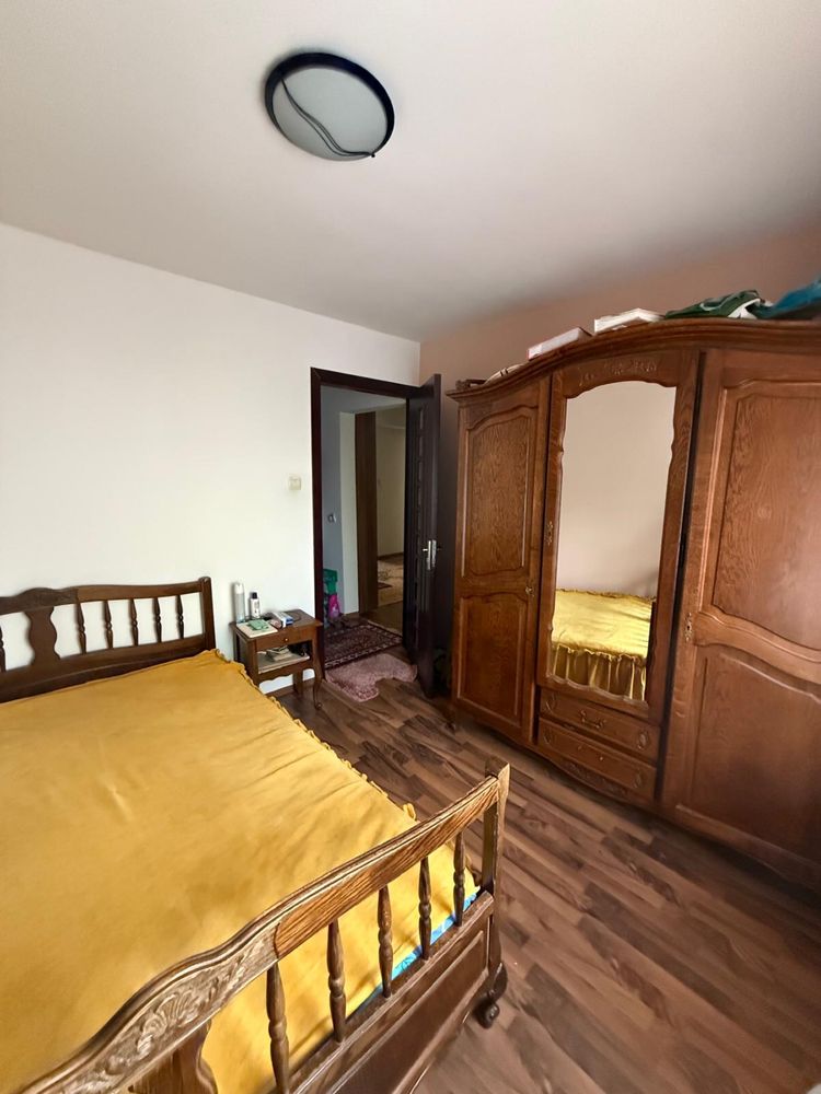Apartament 4 camere, 80 mp, 2 băi, 2 balcoane – Etaj 1 – Dej, Cluj