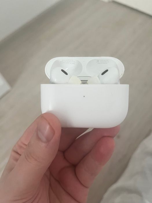 Apple AirPods Pro 2
