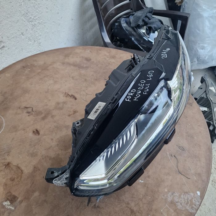 Ford Mondeo full led 2016 ляв фар