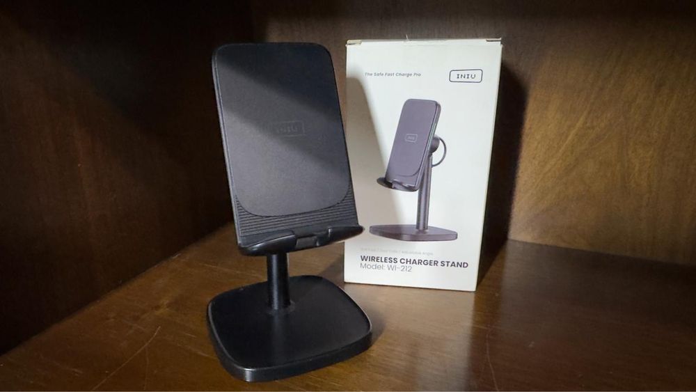 Беспроводная скоростная зарядка INIU