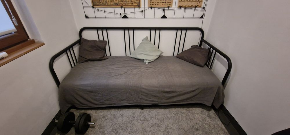 Divan extensibil metal