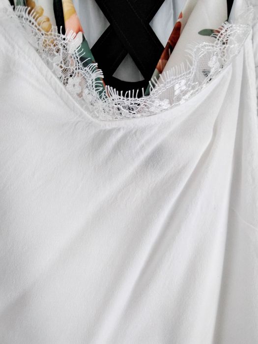 Bluzițe de vară 10 ron bucata