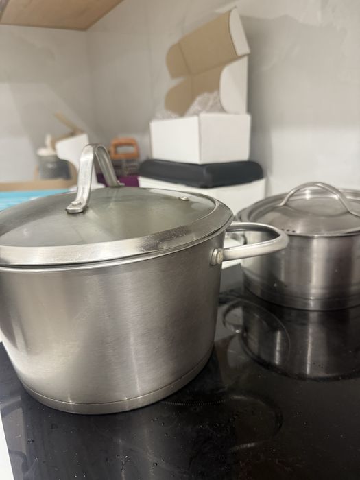 Кострюли сталь в хорошем состоянии