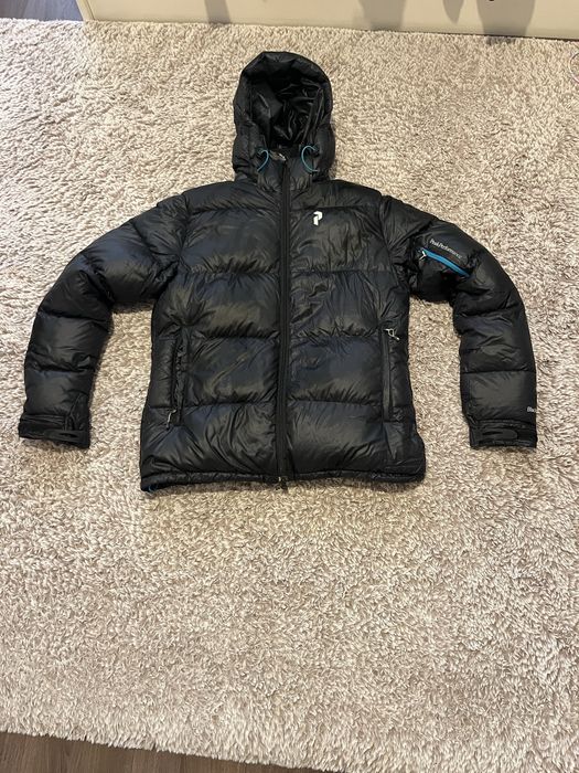 Peak Performance Black Light Down-оригинално пухено яке