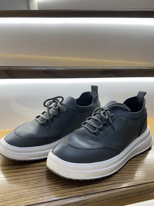 Почти новая 44 носили 2-3 раза