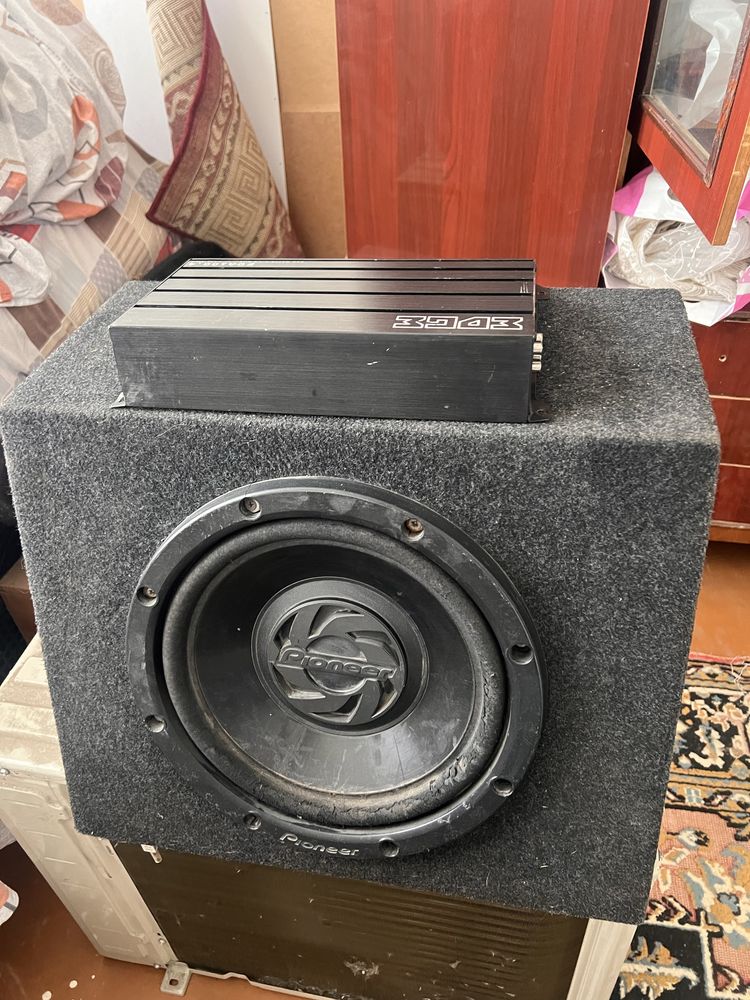 Pioneer Сабвуфер усилитель