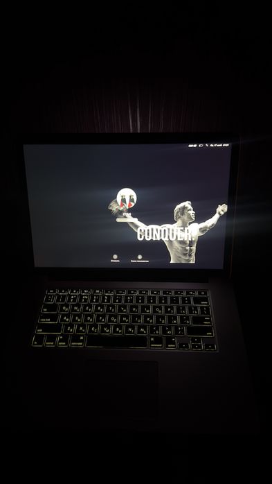 Макбук про 2015 оперативка 16гб