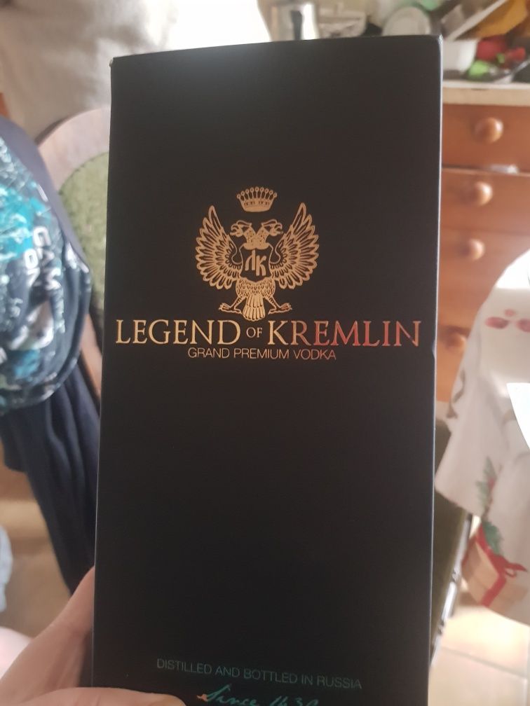 Legend of Kremlin -Луксозна кутия от Водка
