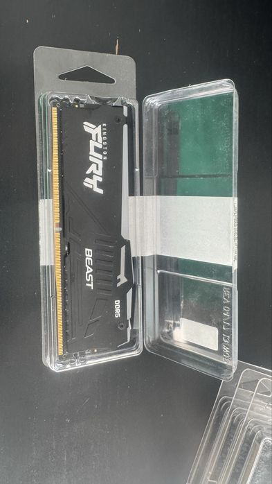 Kingston Fury 32GB single channel 5200 XMP