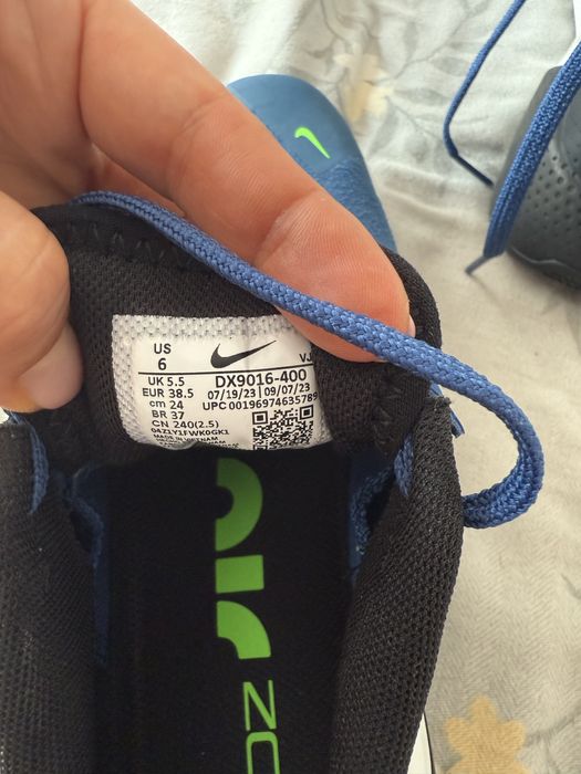 Adidasi Nike dama marimea 38,5