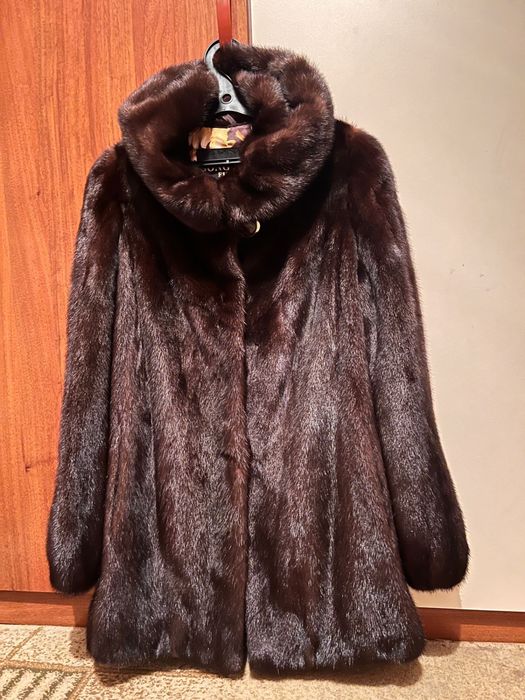 Продается норковая шуба