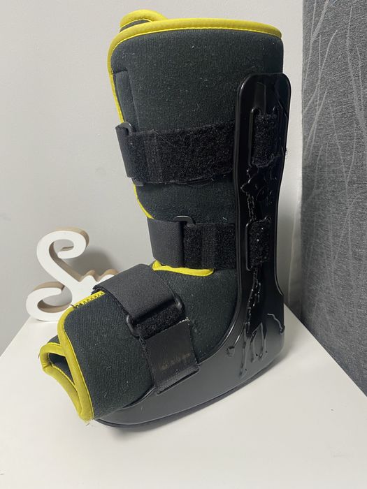 Детска ортеза