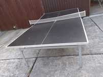 Vând masă ping-pong.