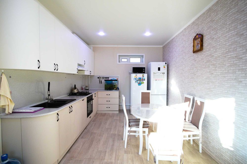 Срочно продам дом 3-комн мебелирован центр