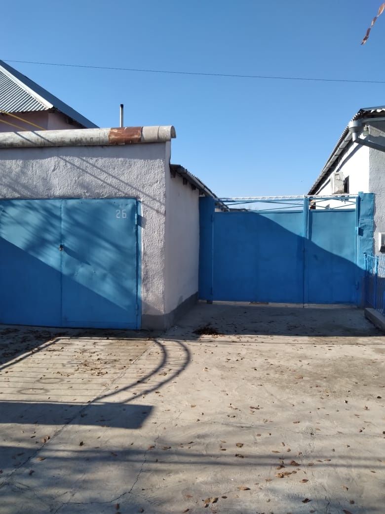 Дом частный продается, район стадион
