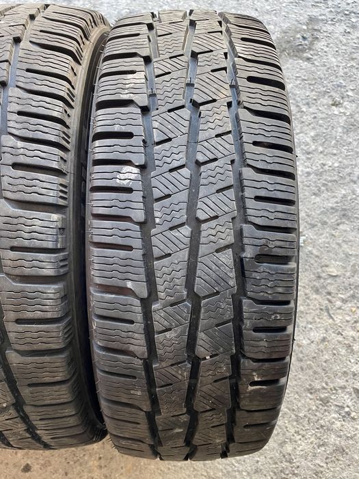 4 броя Зимни Гуми 205/65/16C MICHELIN Agilis 107/105Т ДОТ: 0121