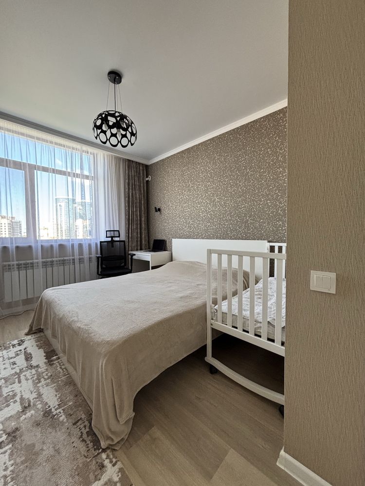 Продам 2-х комн каартиру студию