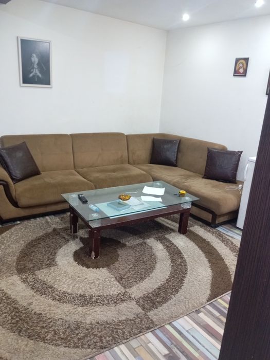 Холов ъгъл + секция