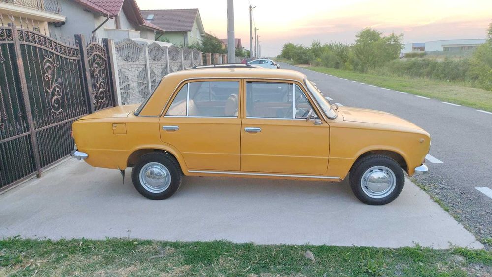 Lada 1200 - an 1977- OLDTIMER