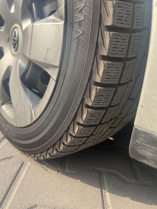 Продам зимние резина 205,55,16
