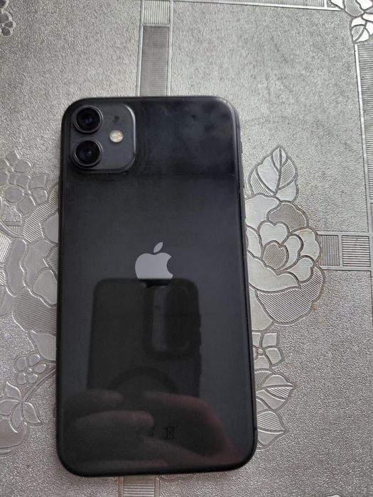 Айфон 11 64 гб 78акб