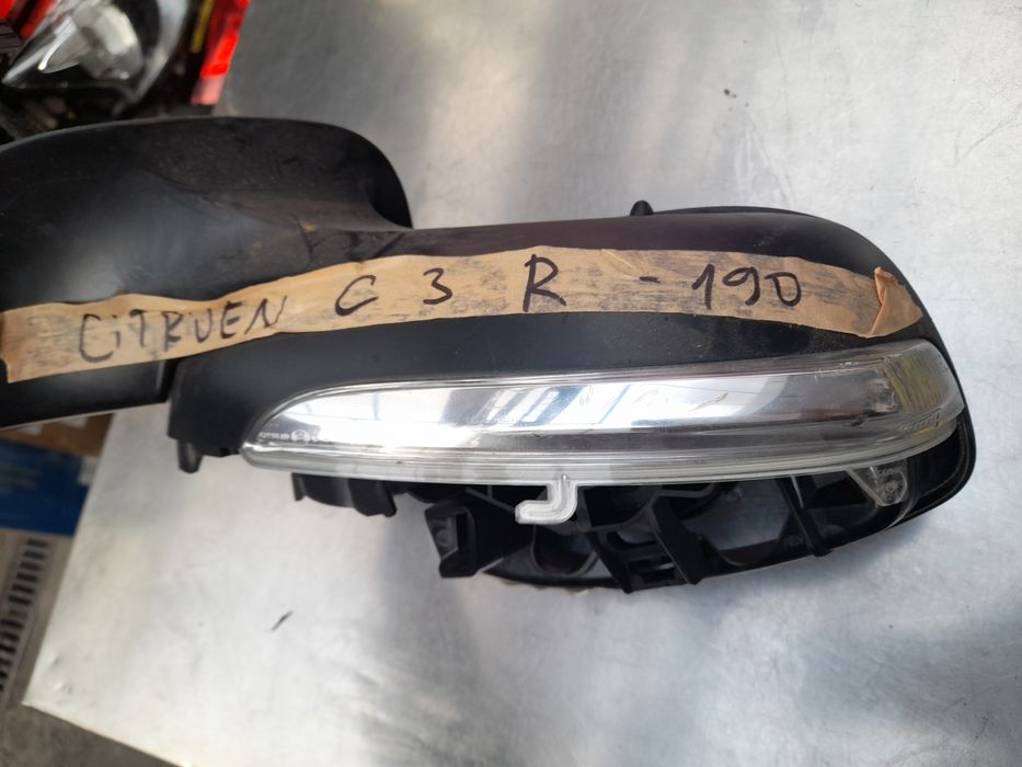 Огледало Ситроен ц3 Citroen C3 R