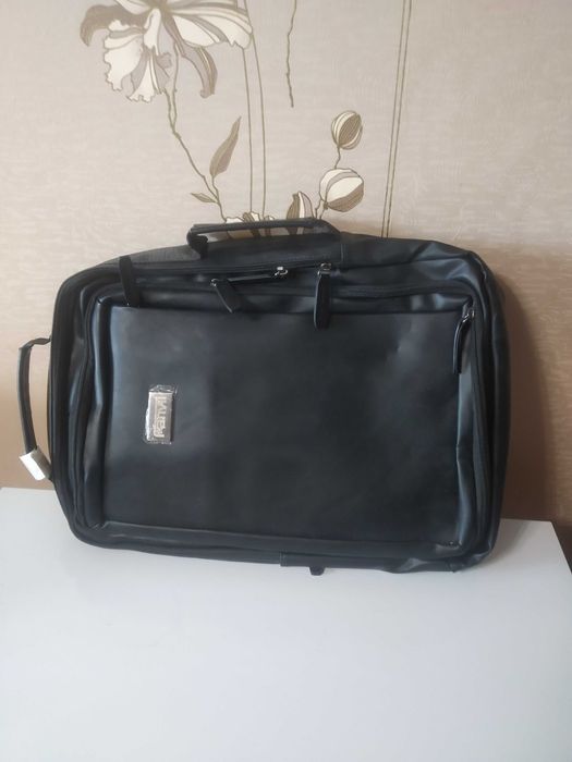 Продам рюкзак сумку для взрослых