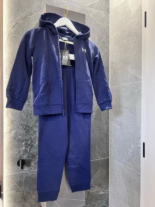 Under Armour , Nike , Guess , Mayoral