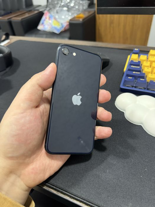 iPhone SE 3 5G 83% 128gb ideal