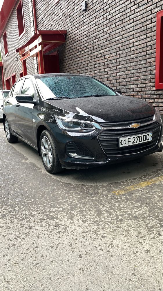 Продам onix premier 1