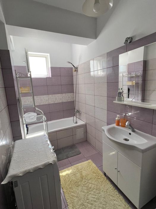 Apart 2 camere etj 2/3 zona de case, Militari, str Soarelui nr. 14,