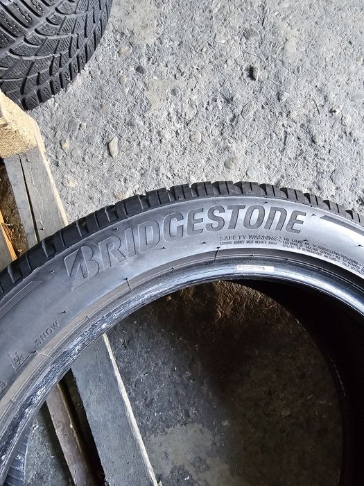 4 anvelope iarna 235 50 19 Bridgestone 2022