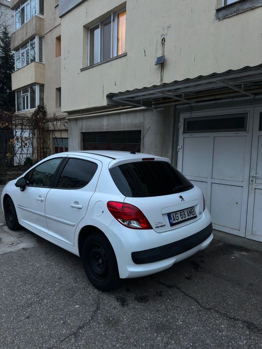 Peugeot 207 - An fabricatie 2011