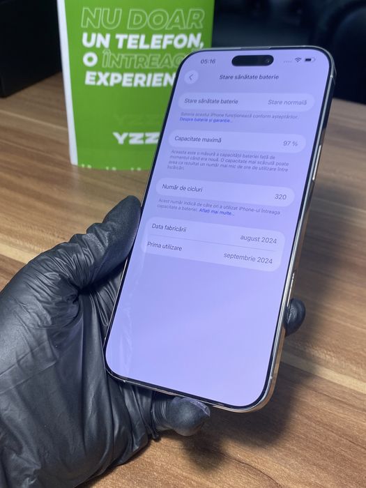 iPhone 16 Pro Max • 256 GB • Natural Titanium