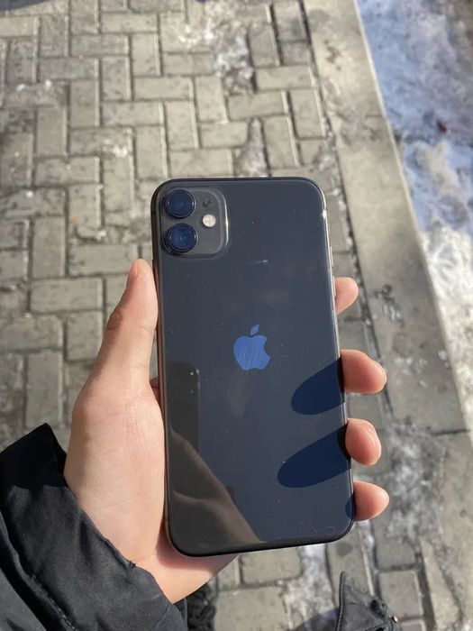 Продам iPhone 11 128 ГБ айфон 11
