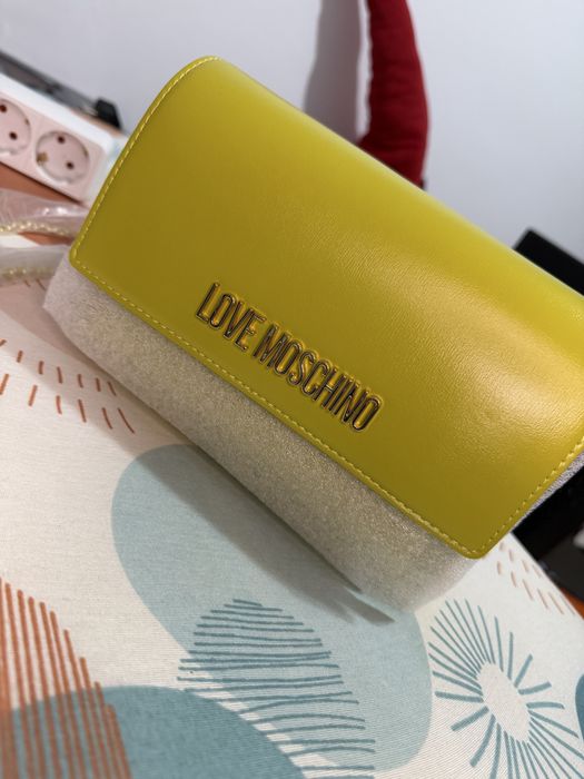 Geanta love moschino