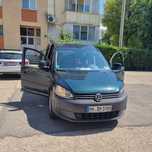 VW Caddy Maxi 8 locuri