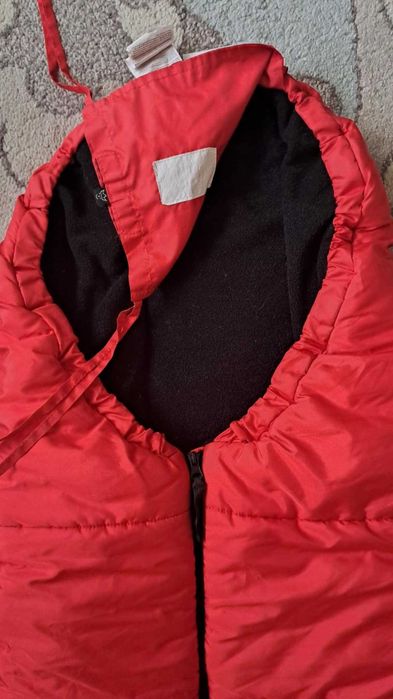 Kaiser Чувалче за детска количка с полар Iglu Red