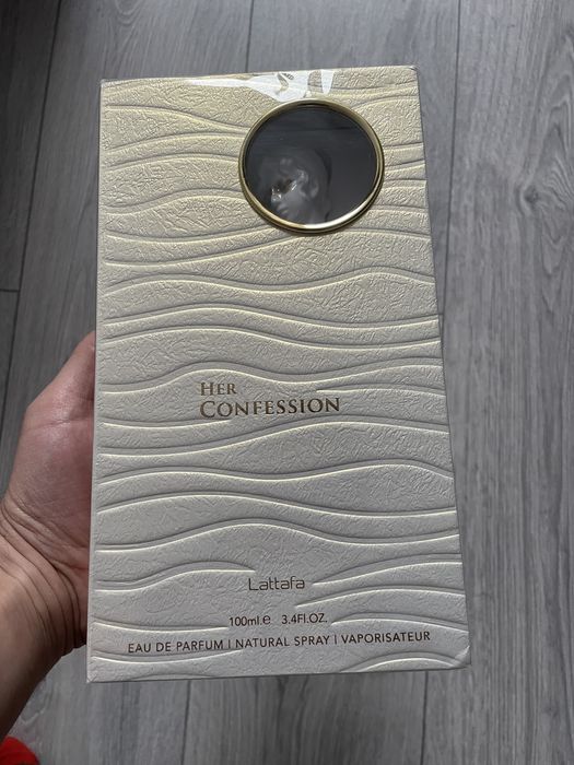 Parfum Lattafa Her Confession