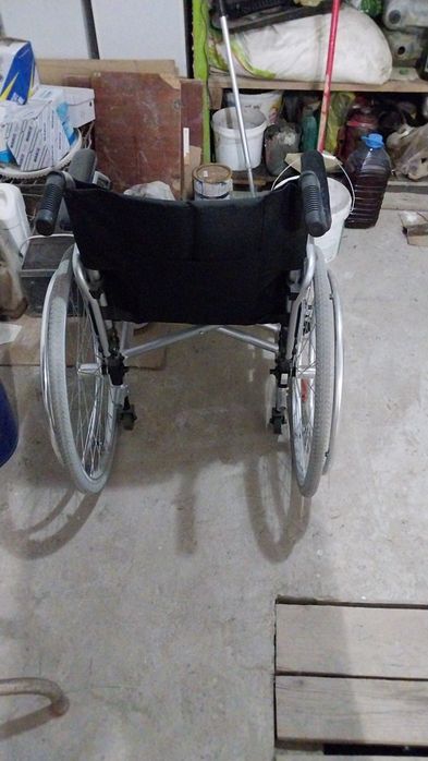 Инвалидной коляска