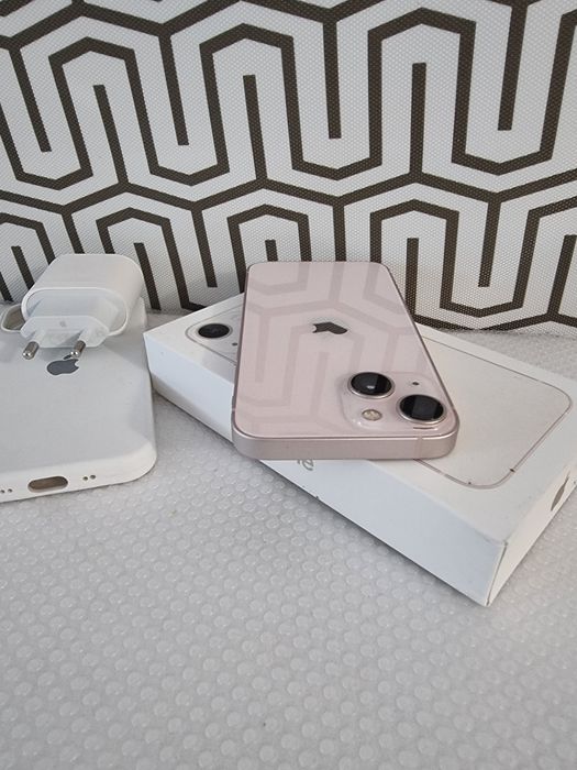 IPhone 13 Mini 256gb condiție 10 /10 ptr pretențioși